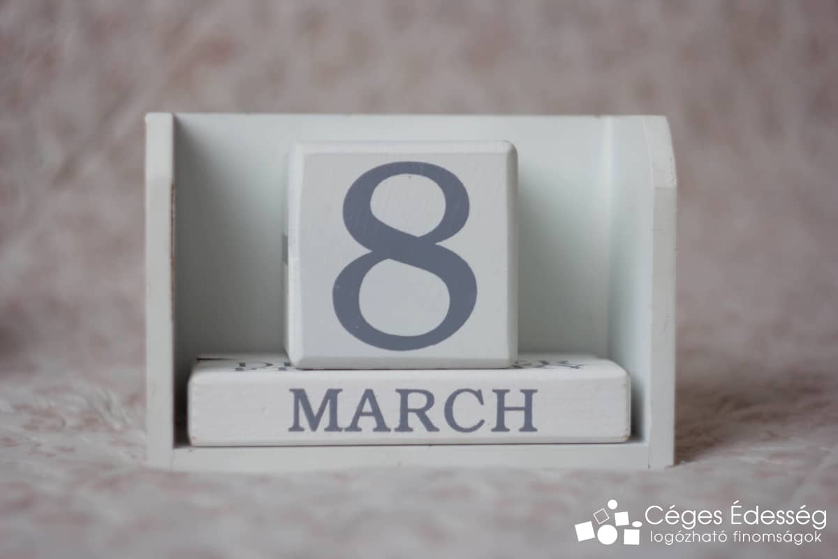 Read more about the article A gyengé(de)bb nem napja