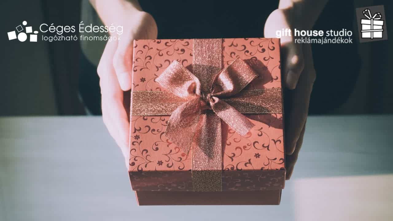 Read more about the article Személyre szóló üzleti ajándékok