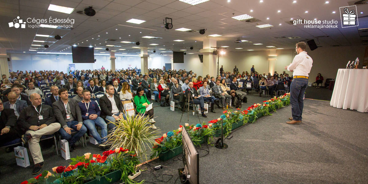 Read more about the article Csináljuk a fesztivált… ?